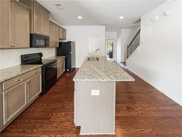 $245,000 | 807 Ambient Way, Atlanta, GA 30331