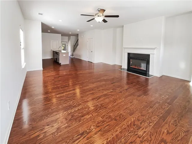 $245,000 | 807 Ambient Way, Atlanta, GA 30331