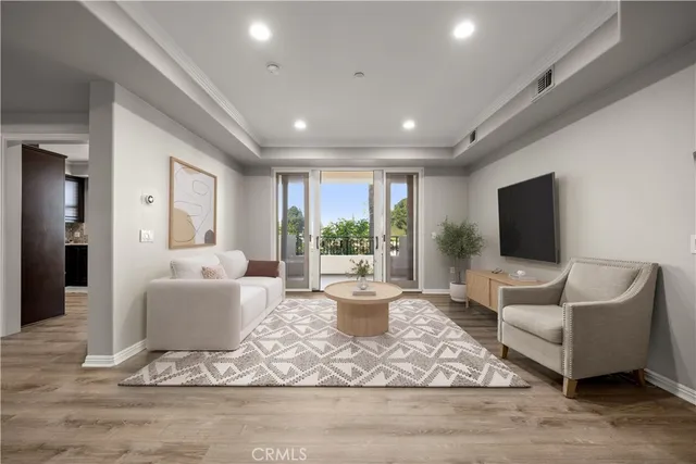 $969,000 | 401 Bernard Street, Unit 211, Costa Mesa, CA 92627