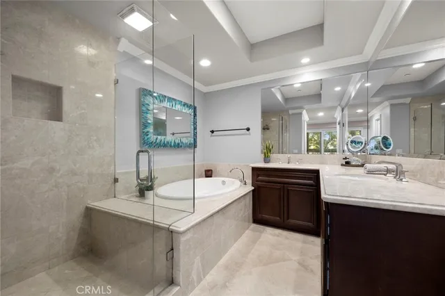 $969,000 | 401 Bernard Street, Unit 211, Costa Mesa, CA 92627