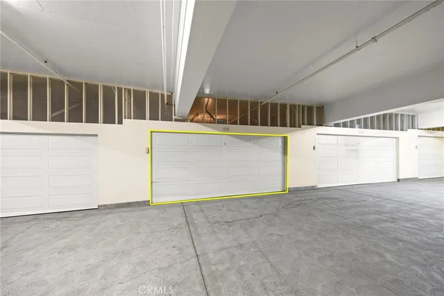 $969,000 | 401 Bernard Street, Unit 211, Costa Mesa, CA 92627