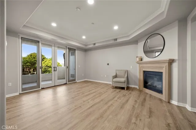 $969,000 | 401 Bernard Street, Unit 211, Costa Mesa, CA 92627