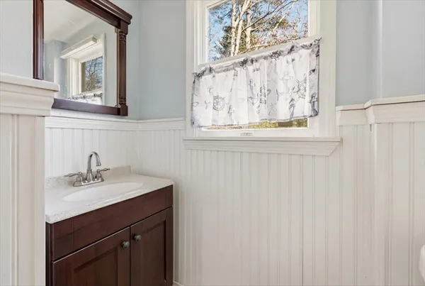 $625,000 | 70 Quinaquisset Avenue, Mashpee, MA 02649