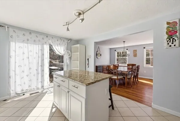 $625,000 | 70 Quinaquisset Avenue, Mashpee, MA 02649