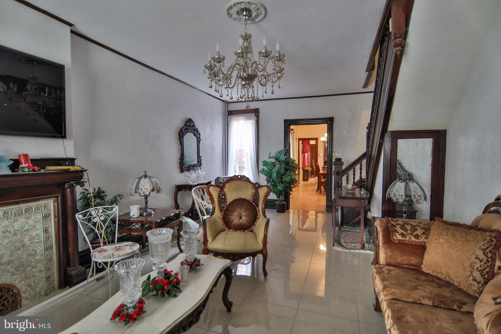 413 Spring Street Reading, PA 19601 - Photo 4 of 21 Gallery Image 4