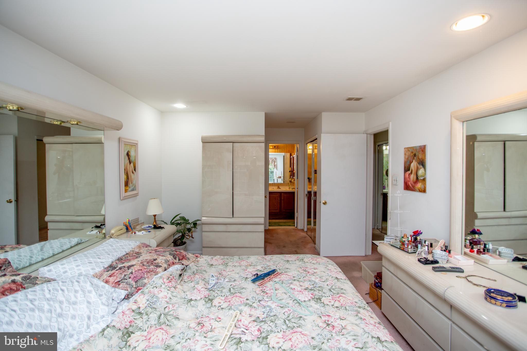 73305 Delaire Landing Road, Unit 305 Philadelphia, PA 19114 - Photo 18 of 39