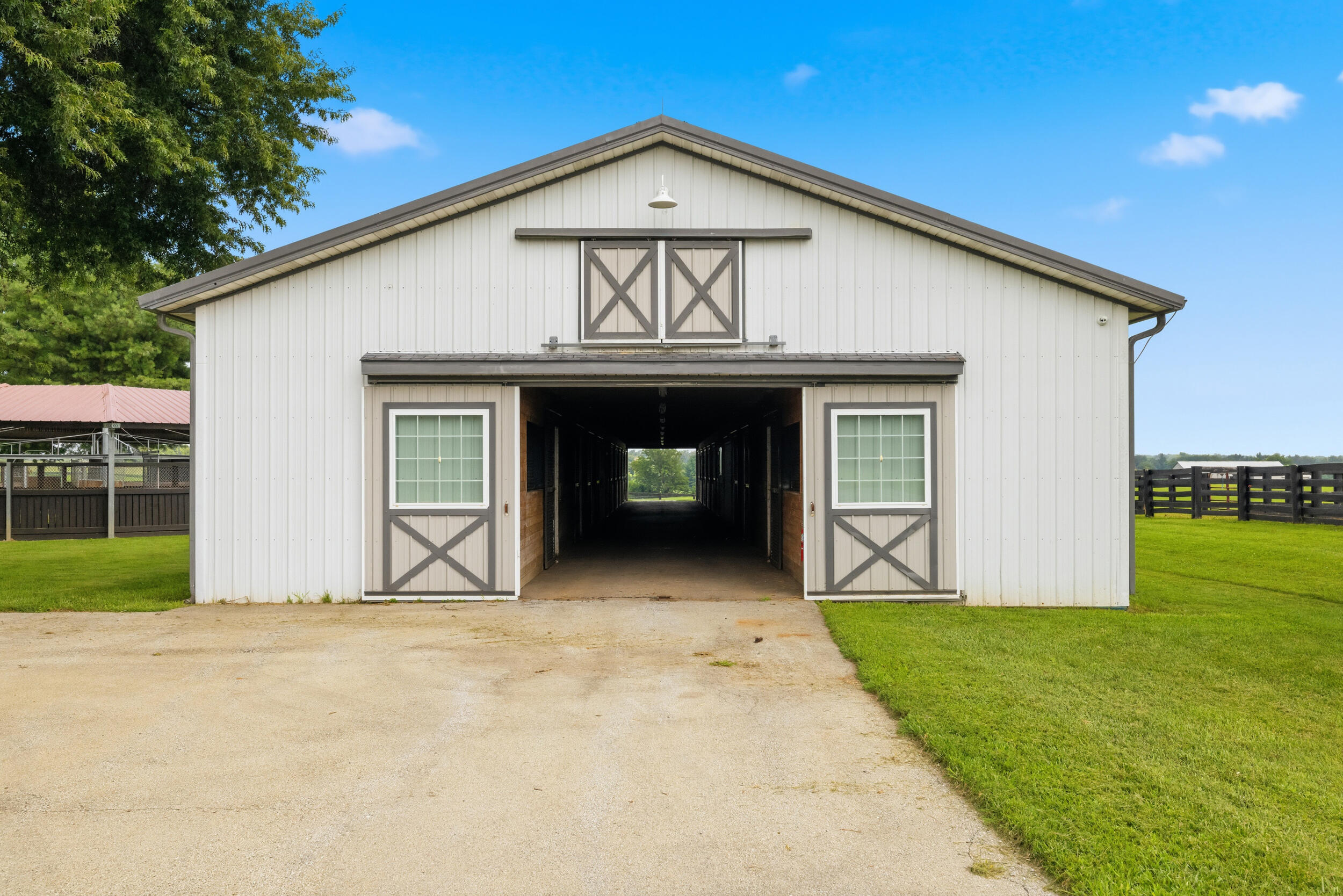 3945 West Leestown Road Midway, KY 40347 - Photo 84 of 120 Barn 2, full hay loft