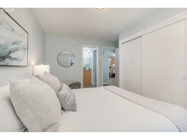 $519,999 | 2984 Floral Hill Drive, Eugene, OR 97403