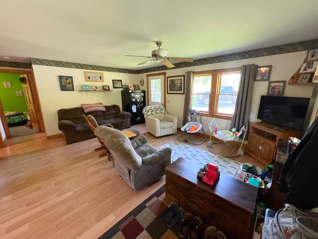 $229,000 | 559 Stratton Road, Hardwick, VT 05843