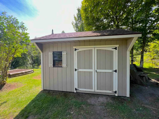 $229,000 | 559 Stratton Road, Hardwick, VT 05843