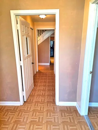 $129,000 | 542 Vincennes Avenue, Flora, IL 62839