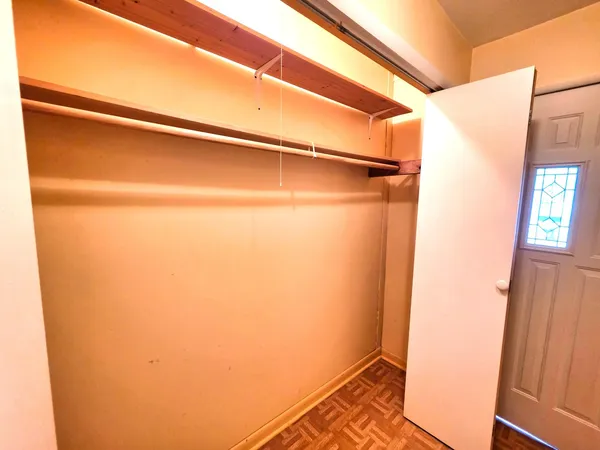 $129,000 | 542 Vincennes Avenue, Flora, IL 62839