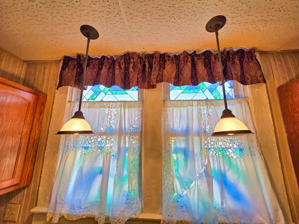 $129,000 | 542 Vincennes Avenue, Flora, IL 62839