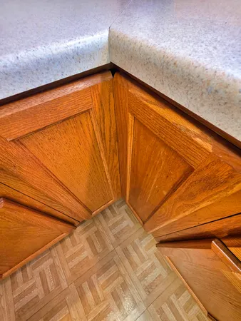 $129,000 | 542 Vincennes Avenue, Flora, IL 62839