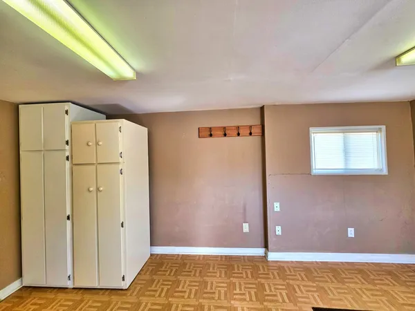 $129,000 | 542 Vincennes Avenue, Flora, IL 62839