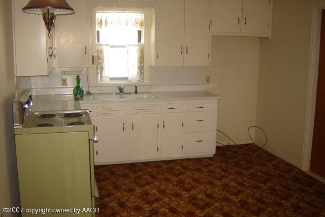 4214 South Lipscomb Street Amarillo, TX 79110 - Photo 3 of 7