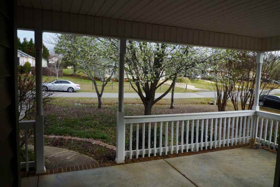2107 Rolling Green Road Anderson, SC 29621 - Photo 8 of 29 Gallery Image 8
