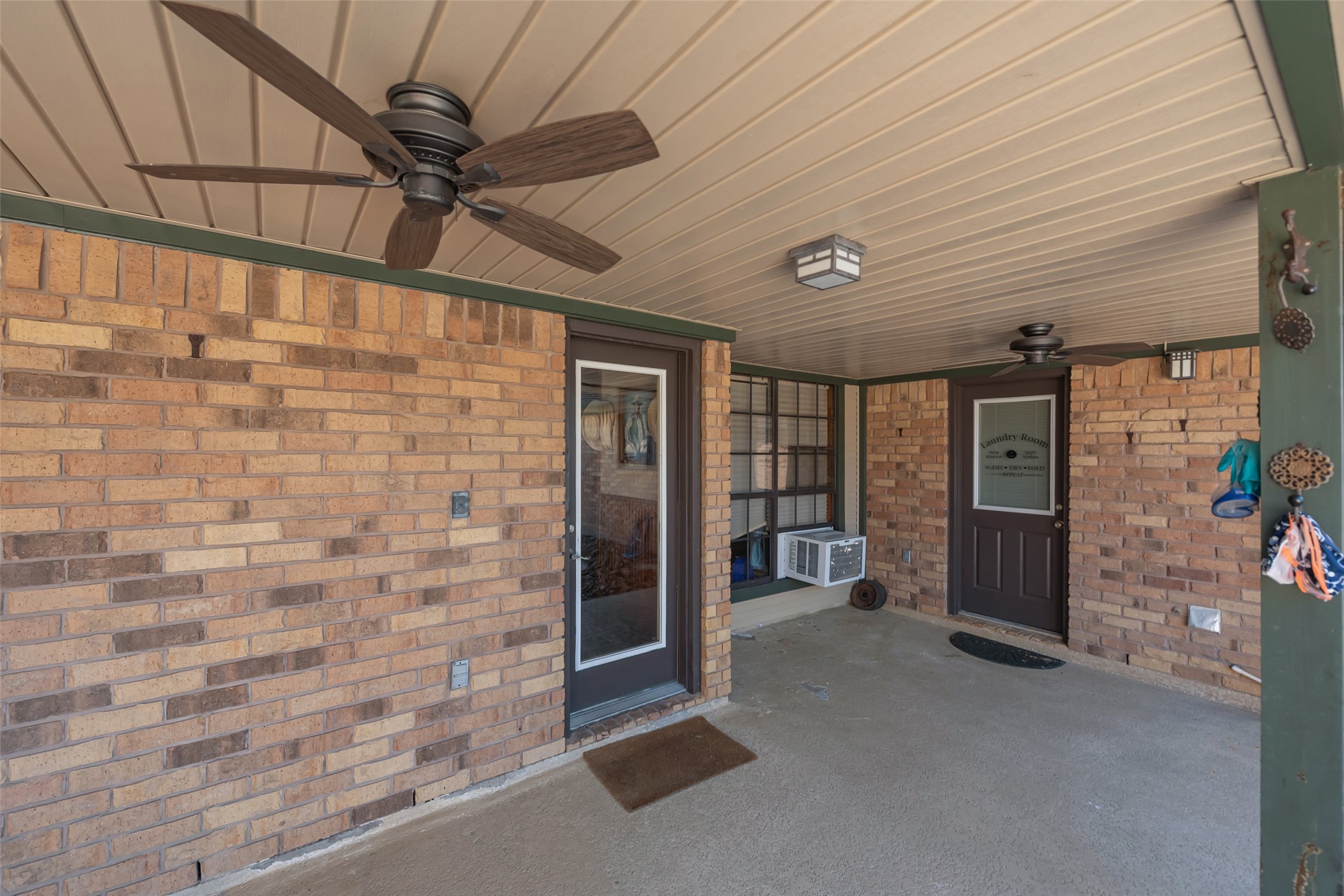1014 Ginger Street Santa Fe, TX 77517 - Photo 28 of 50 a view of an empty room