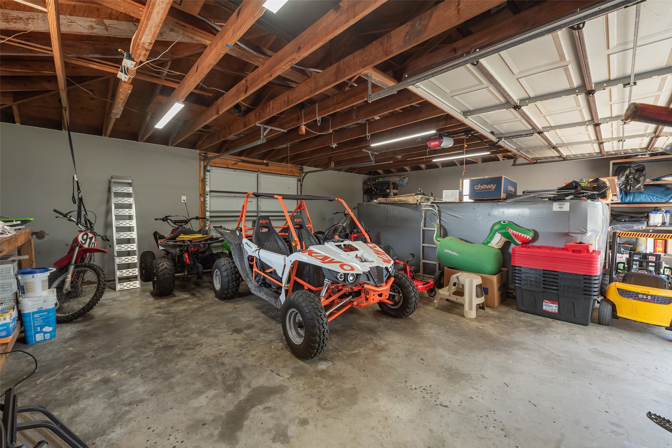 1014 Ginger Street Santa Fe, TX 77517 - Photo 30 of 50 a view of car garage