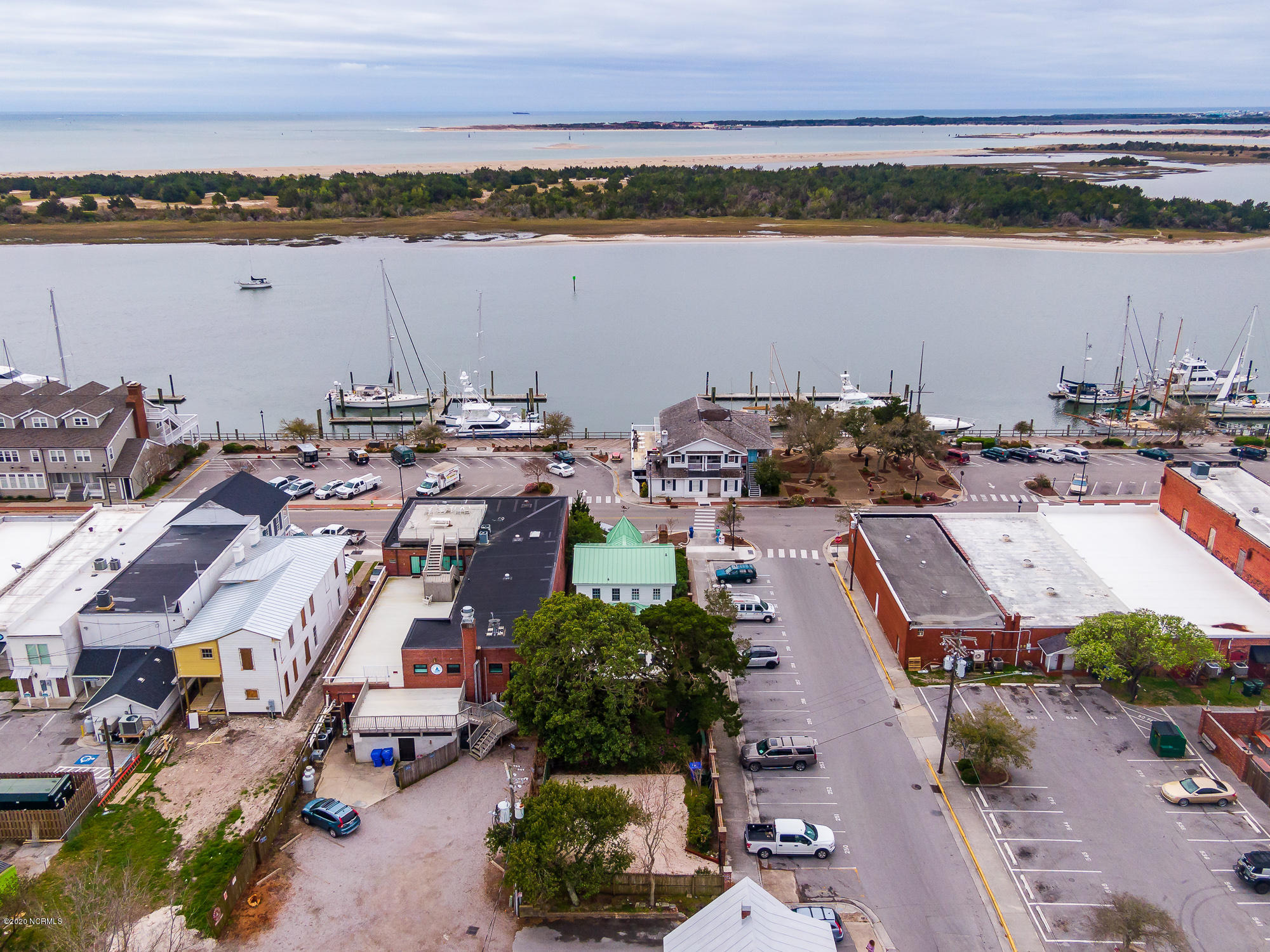 509 Front Street, Unit D Beaufort, NC 28516 - Photo 34 of 38 Charming studio in Harborside Suites