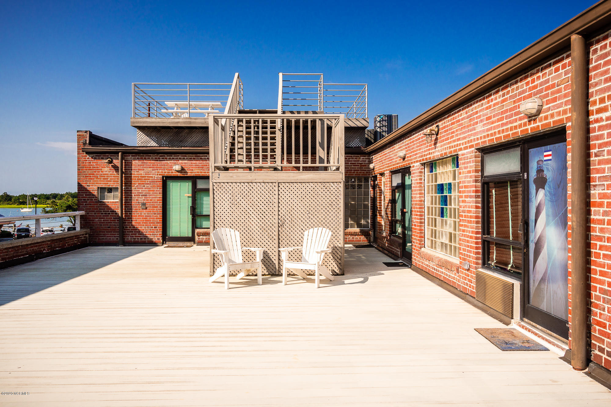 509 Front Street, Unit D Beaufort, NC 28516 - Photo 6 of 38 Shared decks for entertaining