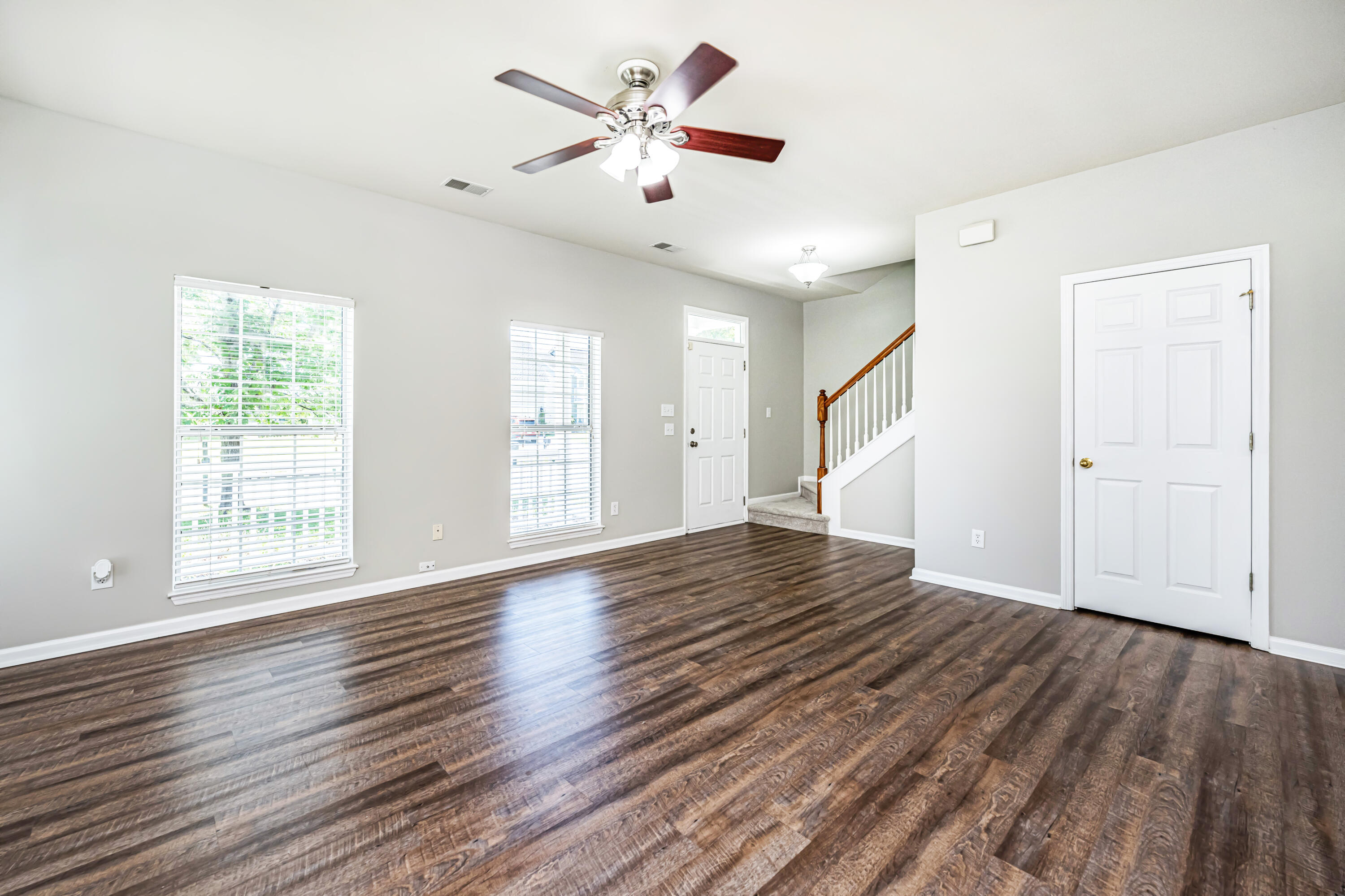 823 Bent Hickory Road Charleston, SC 29414 - Photo 9 of 45 823BentHickoryRd04