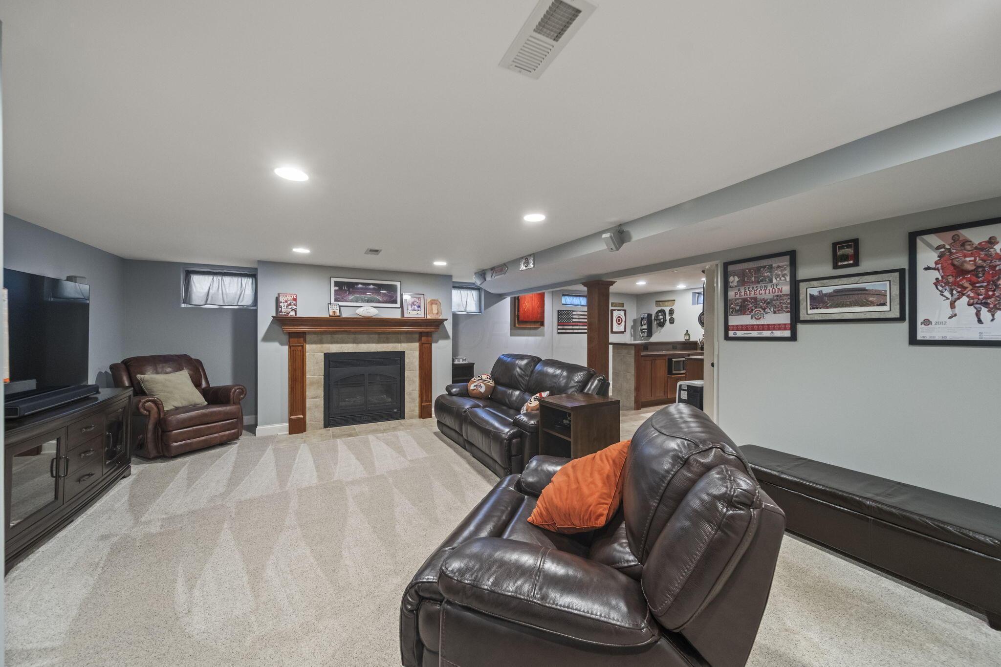 1860 Ginder Road Northwest Lancaster, OH 43130 - Photo 36 of 70 spacious
