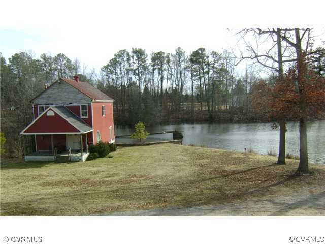 10306 Duncan Road Petersburg, VA 23803 - Photo 12 of 12 Yard/Garden - Walk to the mill from your yard or s