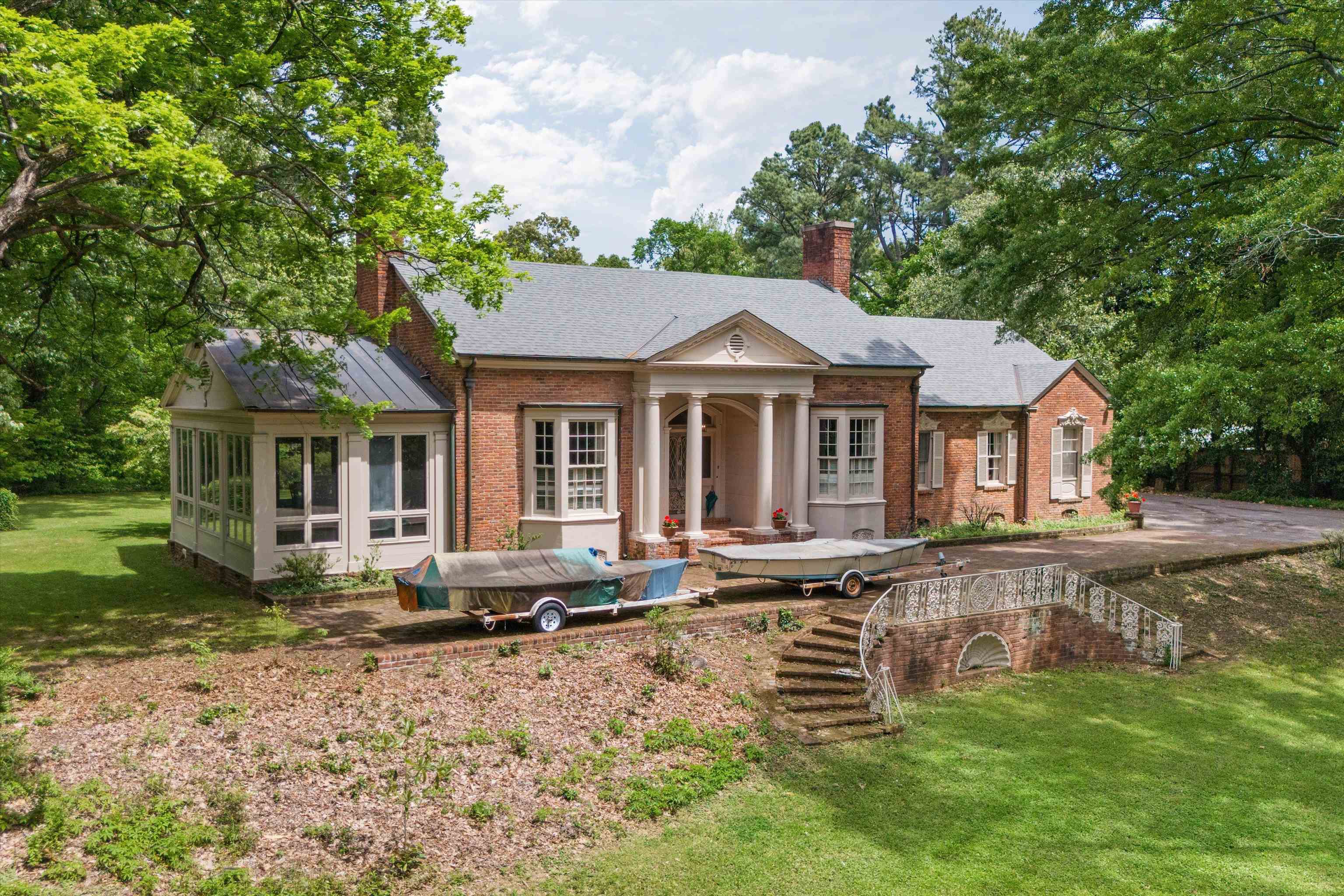 5622 Shady Grove Road Memphis, TN 38120 - Photo 3 of 40 Gallery Image 3
