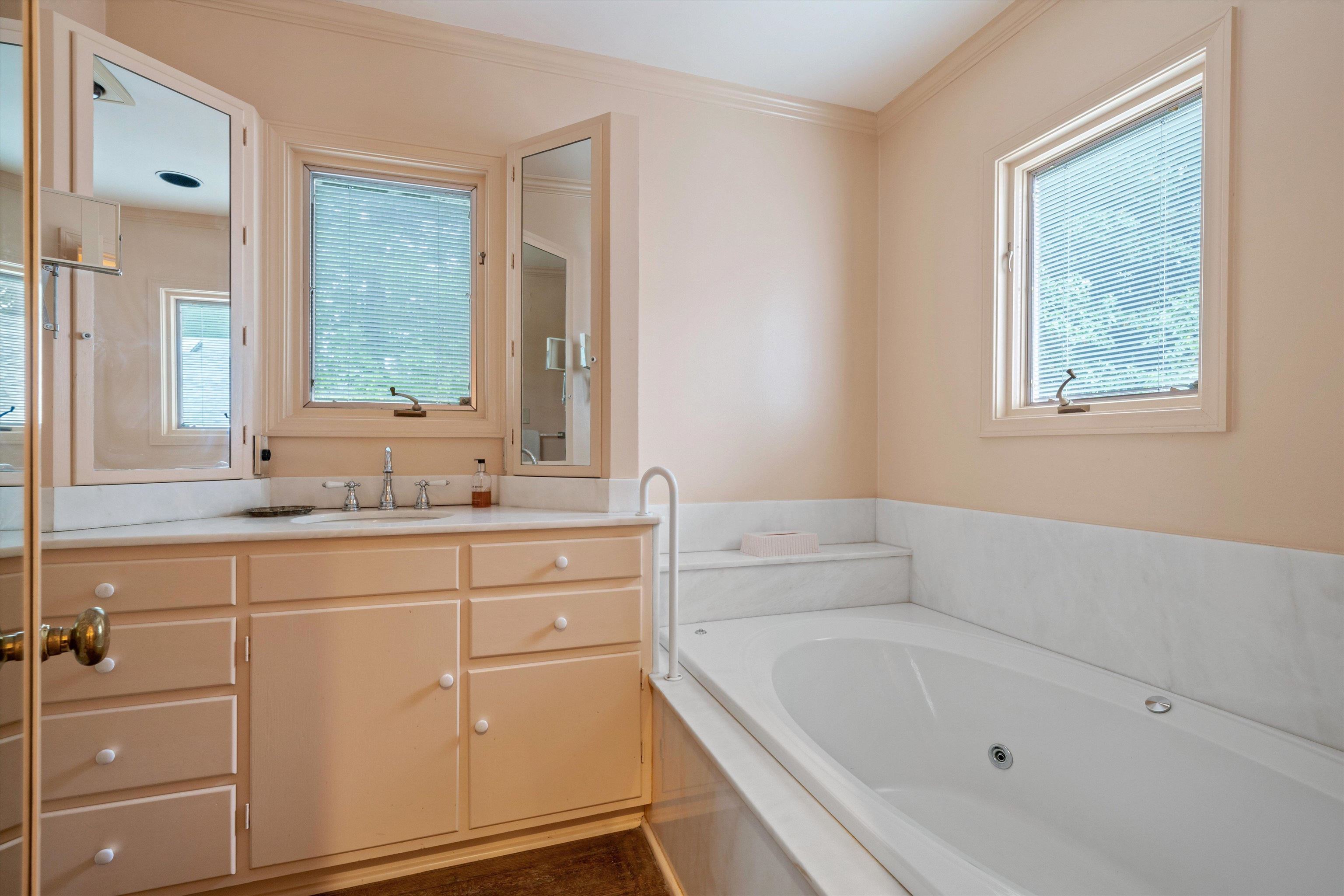 5622 Shady Grove Road Memphis, TN 38120 - Photo 33 of 40 Gallery Image 33