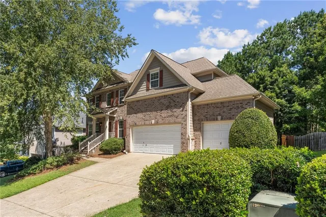 $575,000 | 208 Sawtooth Court, Canton, GA 30114