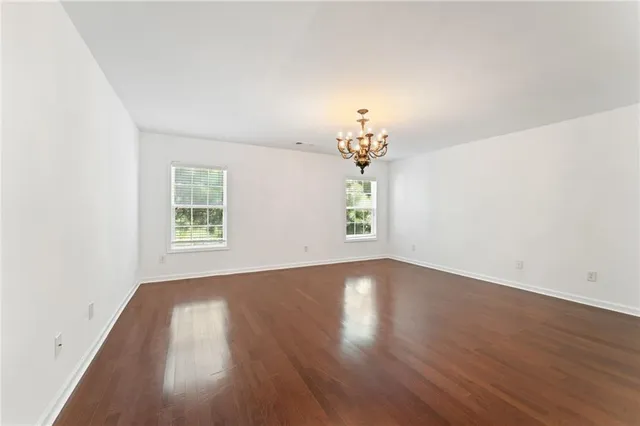 $575,000 | 208 Sawtooth Court, Canton, GA 30114