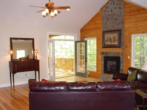1497 Cutlass Road Moneta, VA 24121 - Photo 6 of 12 Great Room