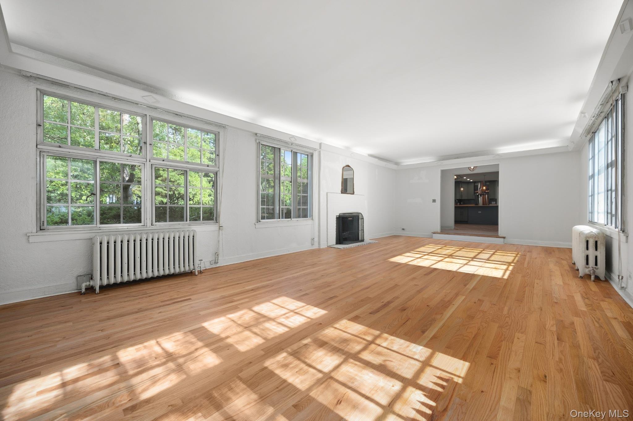 2 Byworth Road New Rochelle, NY 10804 - Photo 10 of 43 Gallery Image 10