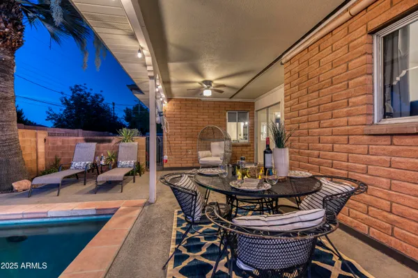 $4,300 | 320 East Geneva Drive, Tempe, AZ 85282