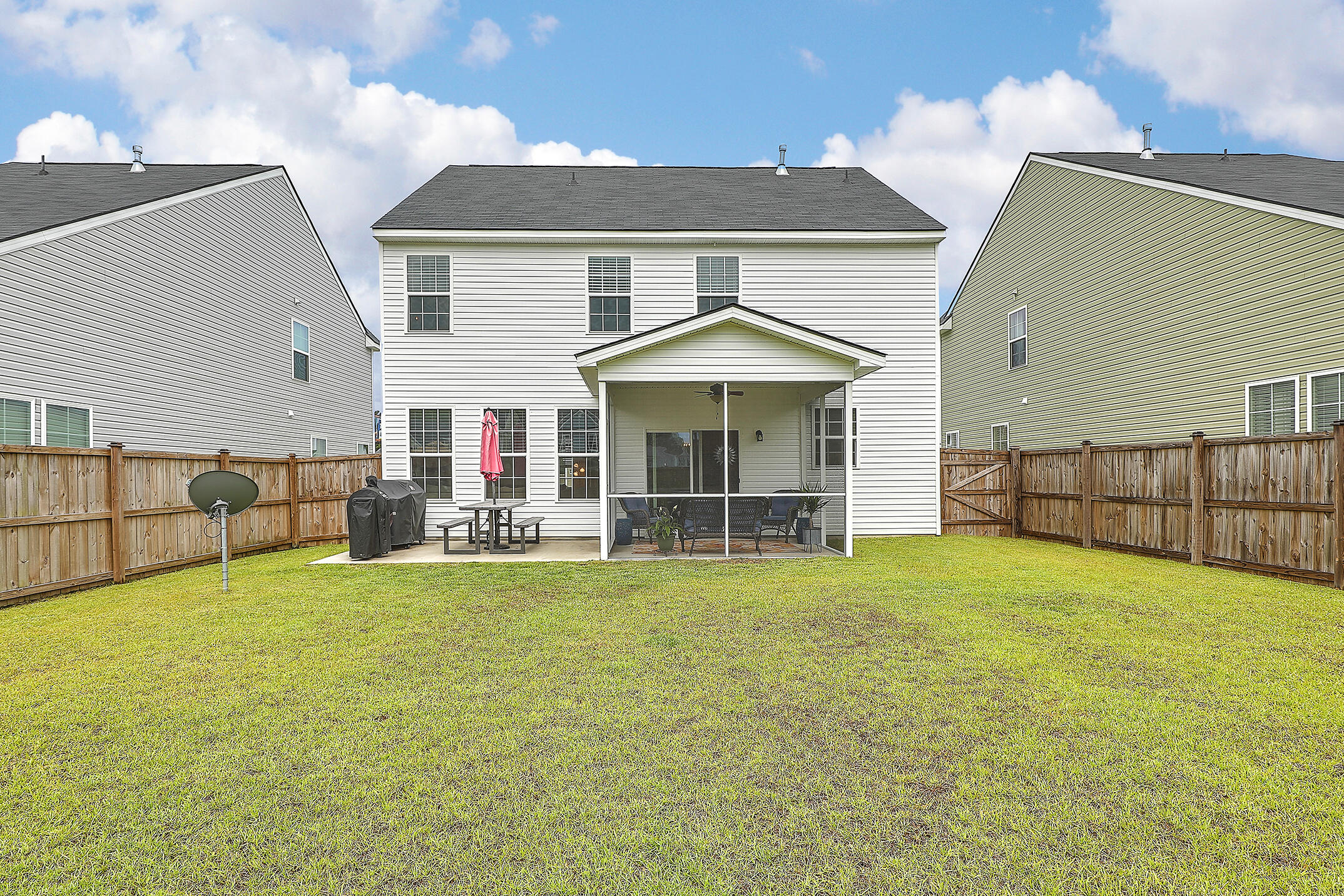 116 Sugeree Drive Moncks Corner, SC 29461 - Photo 30 of 32 0W7A6684_85_86_87_88_89_90