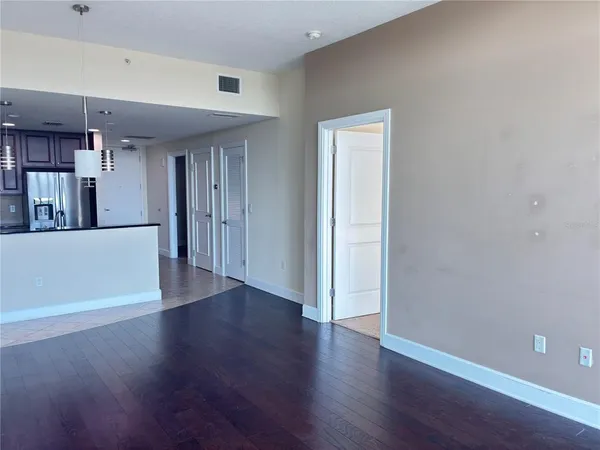 $2,250 | 101 South Eola Drive, Unit 706, Orlando, FL 32801