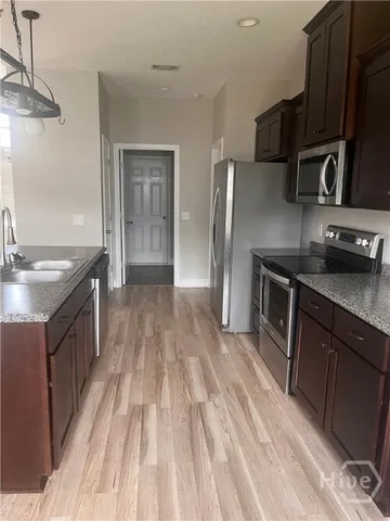 $2,125 | 128 Brasher Drive, Hinesville, GA 31313