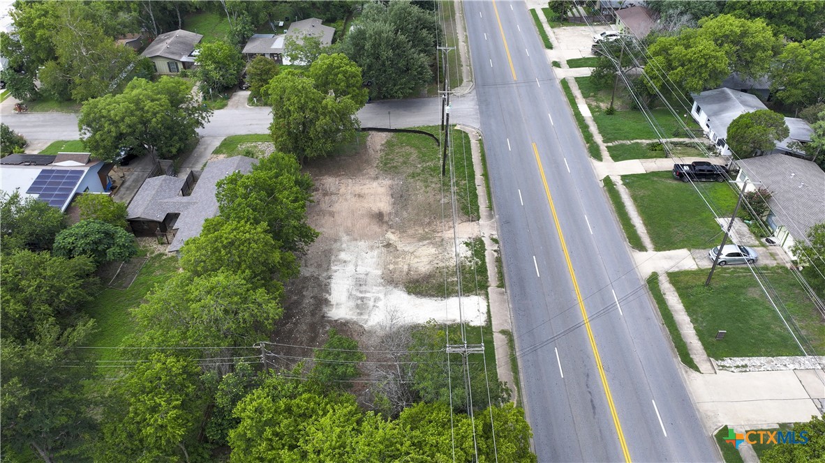 506 Clover Court Austin, TX 78745 - Photo 6 of 12