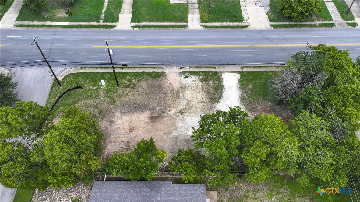 506 Clover Court Austin, TX 78745 - Photo 9 of 12