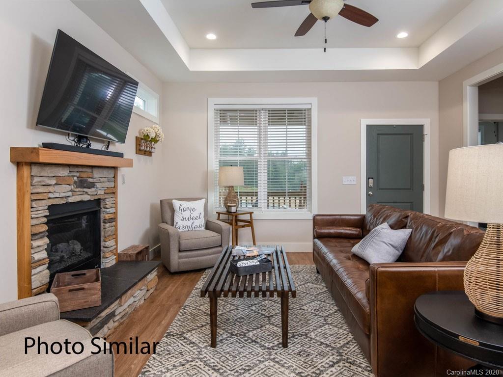 44 Westside Village Road, Unit 17 Fairview, NC 28730 - Photo 5 of 27 Gallery Image 5