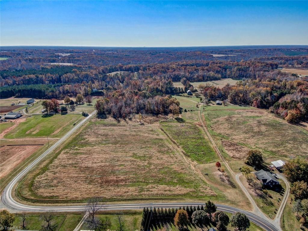 502 Troublesome Road Reidsville, NC 27320 - Photo 14 of 29