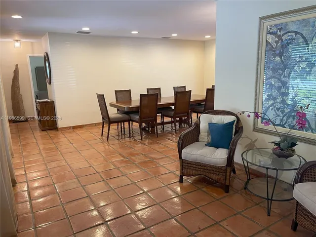 $1,100,000 | 1110 Redbird Avenue, Miami Springs, FL 33166