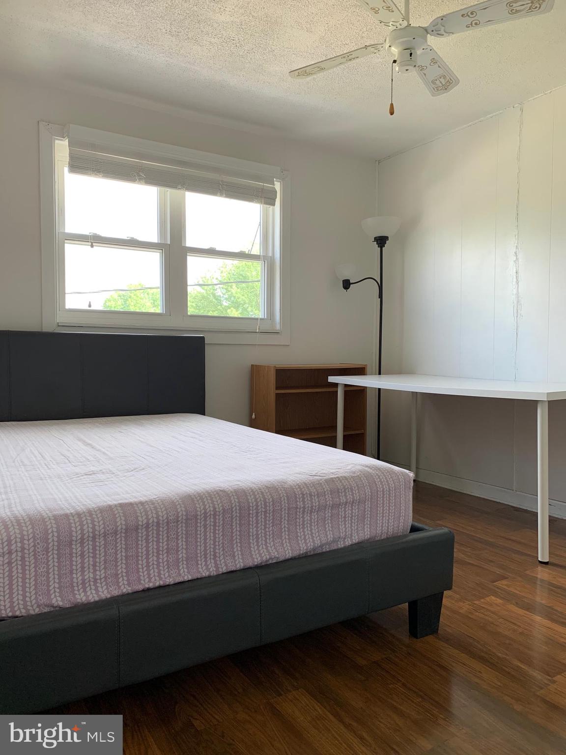 621 Markham Road Baltimore, MD 21229 - Photo 2 of 21 Bedroom