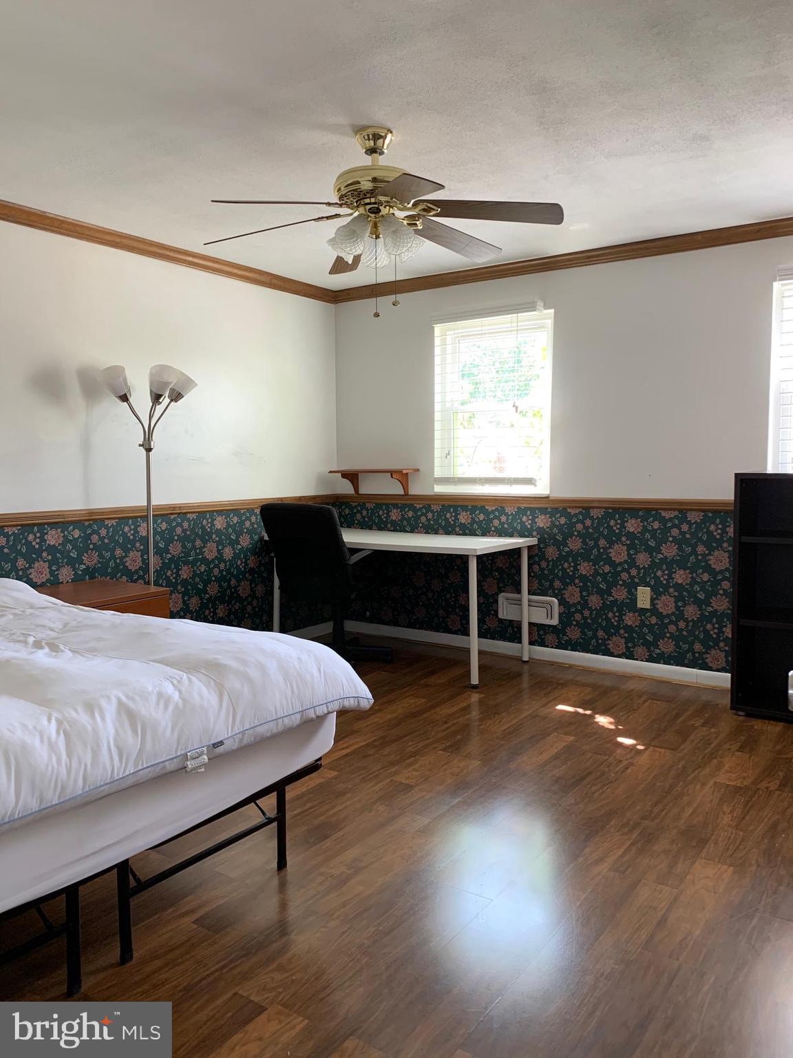 621 Markham Road Baltimore, MD 21229 - Photo 3 of 21 Bedroom