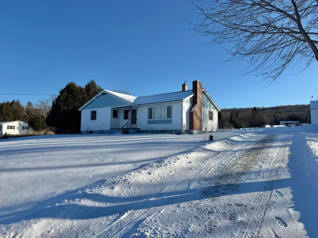 $339,900 | 1115 River Road, Bucksport, ME 04416