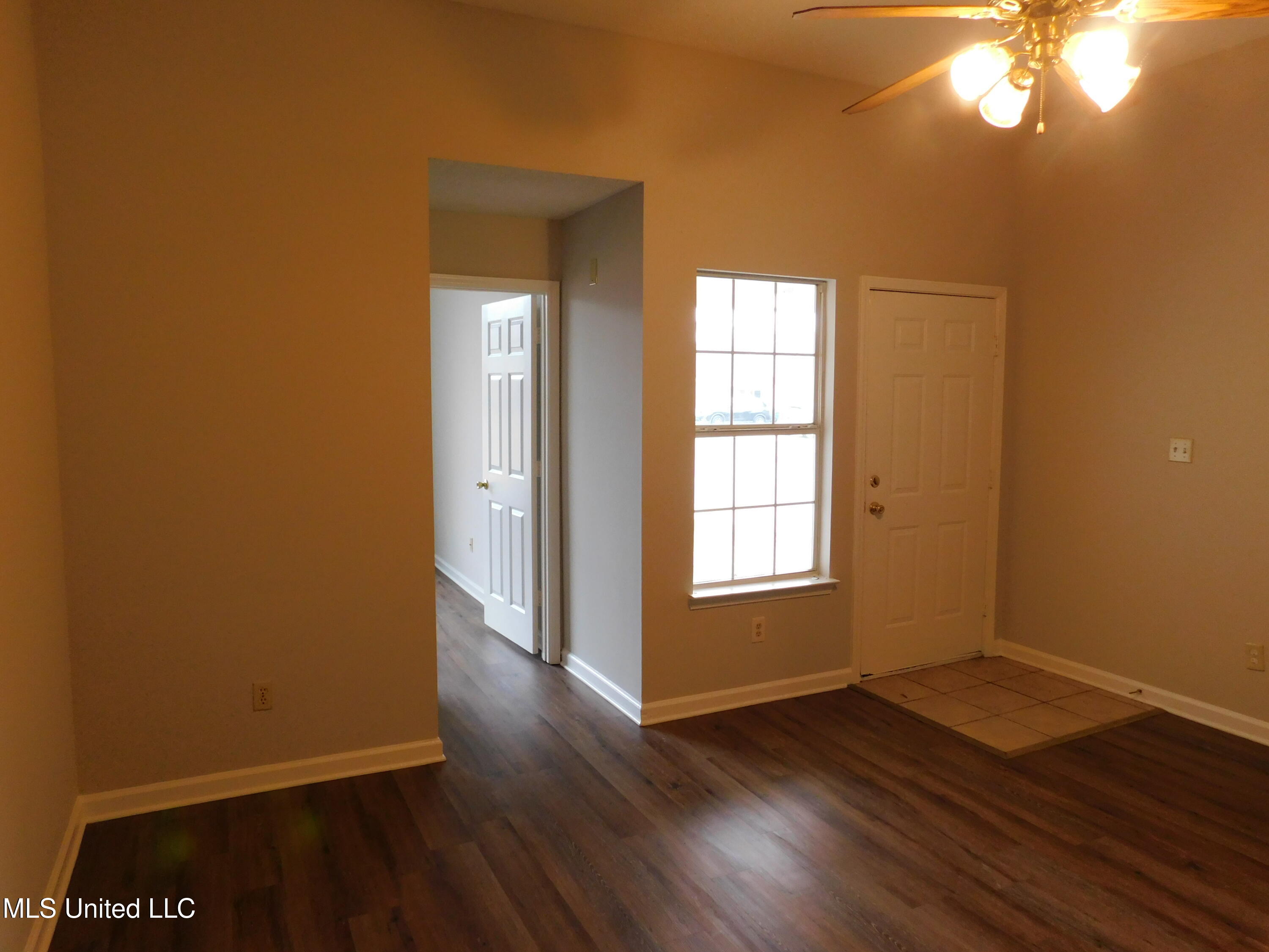 6301 Joy Circle Horn Lake, MS 38637 - Photo 14 of 21 DSCN9650