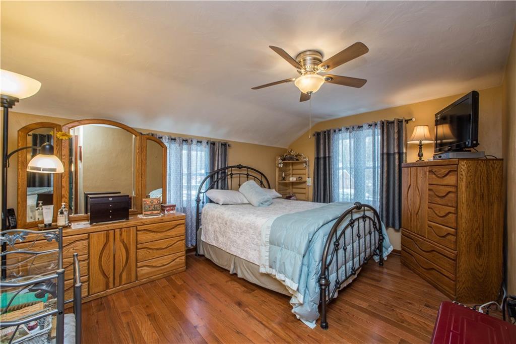 442 Sleepy Hollow Road Pittsburgh, PA 15228 - Photo 15 of 25 MASTER BEDROOM