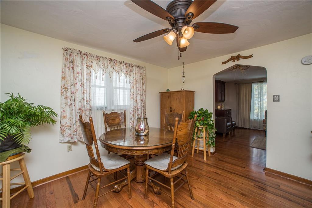 442 Sleepy Hollow Road Pittsburgh, PA 15228 - Photo 5 of 25 DINING ROOM