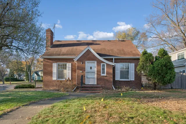 $430,000 | 4050 Wooddale Avenue South, St. Louis Park, MN 55416